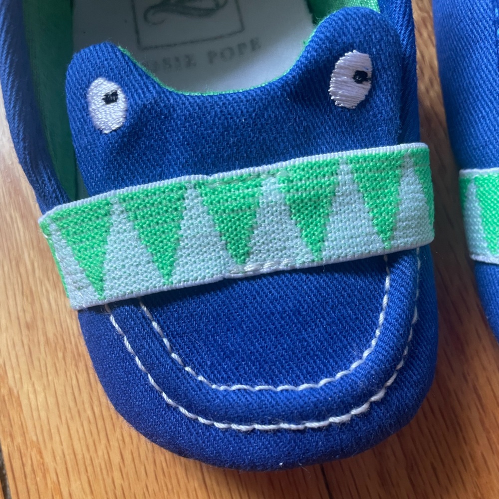 Rosie Pope “I See You” Crib Shoes 6-9 mo